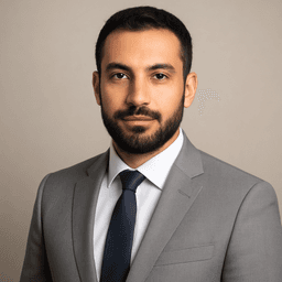 ياسر كمال الدين